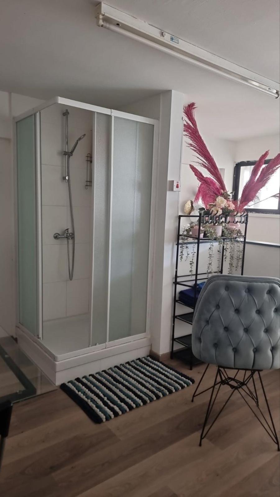 Livepro Apartment Larnaca Luaran gambar